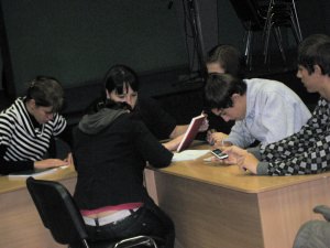 Интеллектуальная игра «Что? Где? Когда?» на факультете бизнеса и экономики АГУ